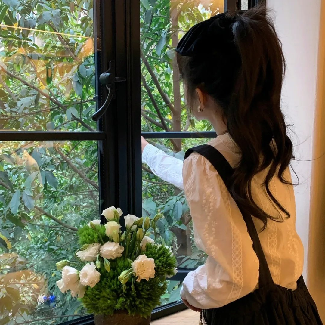 明黄禁色